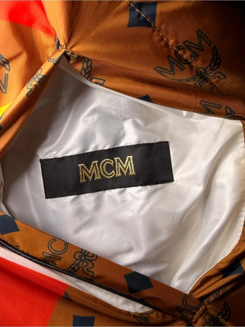 MCM Reversible Puffer Vest Black Visetos Logo Multicolor Graphic Luxury